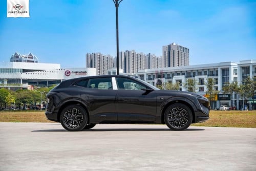 🚘 Avatr 07 Elite ឆ្នាំ​ផលិត 2026 + កញ្ចក់​ Camera