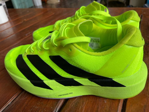 Adidas  (Neon) សាយ 40.5 - នៅស្អាត សភាព 95%