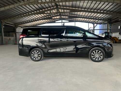 Alphard 2018 Hybrid Full option ឡានថ្មីណាស់ បងប្អូន
