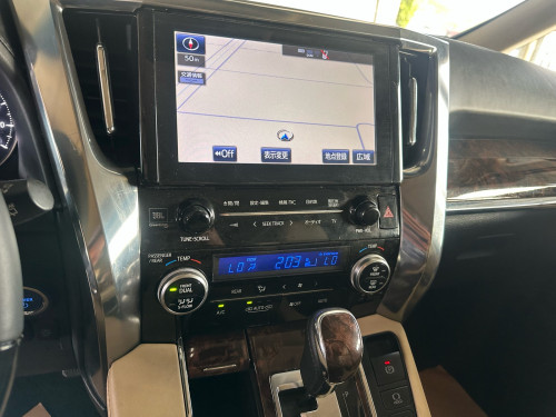 Alphard 2018 Hybrid Full option ឡានថ្មីណាស់ បងប្អូន