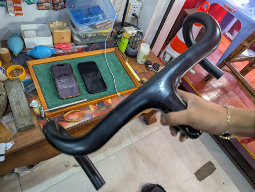 Black Inc Carbon fiber handlebar