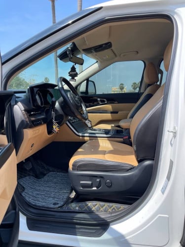 Kia Carnival 2022 V6 សាំង អូតូ៣ កៅអីចុច