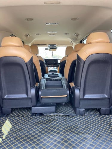 Kia Carnival 2022 V6 សាំង អូតូ៣ កៅអីចុច