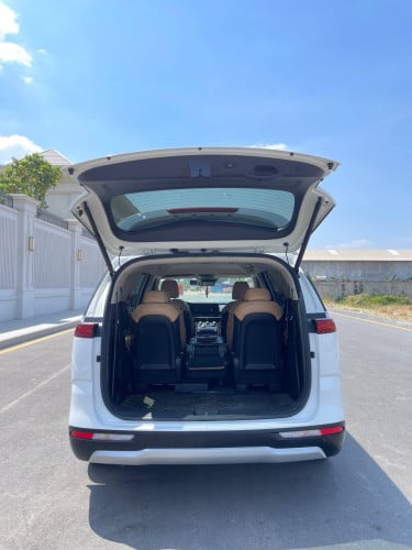 Kia Carnival 2022 V6 សាំង អូតូ៣ កៅអីចុច