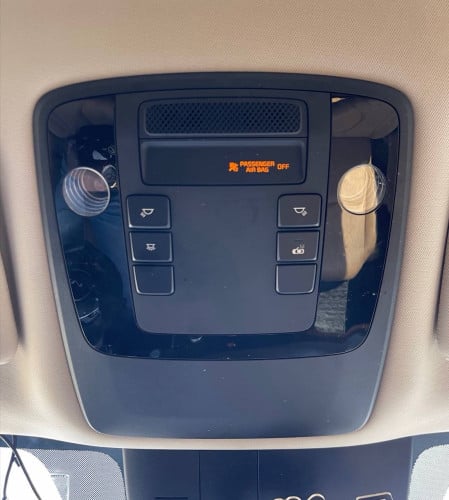 Kia Carnival 2022 V6 សាំង អូតូ៣ កៅអីចុច