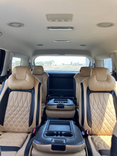 Kia Carnival 2022 V6 សាំង អូតូ៣ កៅអីចុច