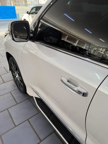 Lexus LX570 Super Sport 2018 ទឹកថ្នាំហ្សុីនមួយជុំ ម្ចាស់ដើមទី1 តម្លៃនិយាយគ្នាបាន 保證特價