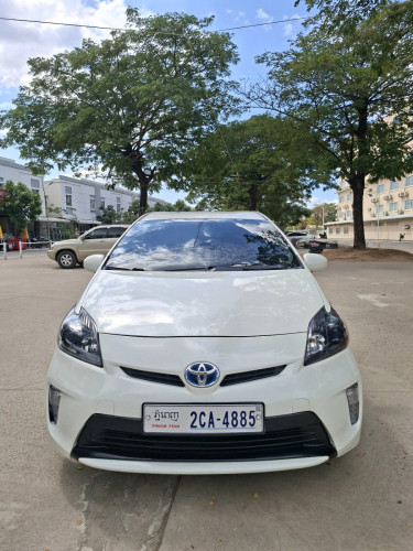 Prius 012 ជួល ជាខែ