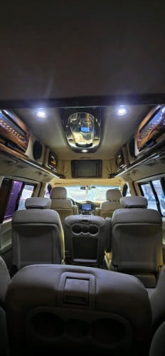 Starex Limousine 2009 VIP