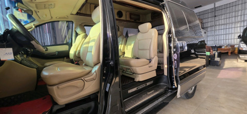 Starex Limousine 2009 VIP