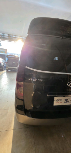 Starex Limousine 2009 VIP
