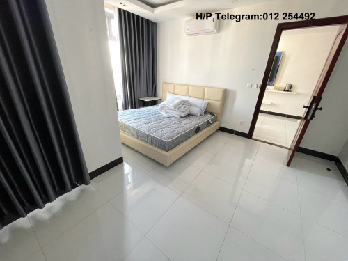 Swimming Pool Service Apartment for Rent