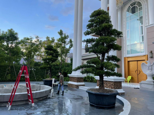 Ultra-Size King Villa of 1,875 Sq.m. Land with ~1,005 Sq.m. Bldg for $5.5M at Borey Peng Huoth