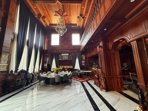 Villa for sale