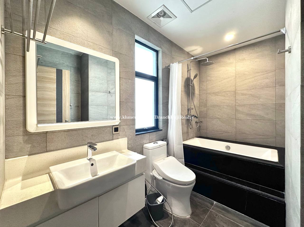 BKK1, Phnom Penh - photo 11