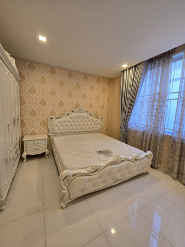 ផ្ទះជួល វីឡាកូនកាត់ ជីបម៉ុងសែនសុខ