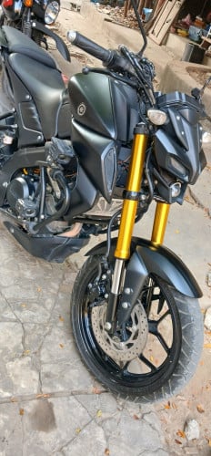 លក់យកលុយចាយ