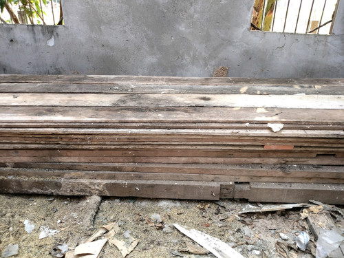 ផ្ទះឈើលក់