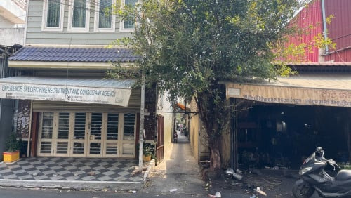 ផ្ទះលក់នៅផ្សារដើមគរ $35K