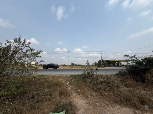 ដីលក់ផ្ទាល់ខ្លួន ប្លង់រឹងលើផ្លូវជាតិលេខ4 ជិតសាលាឃុំមហាសាំង