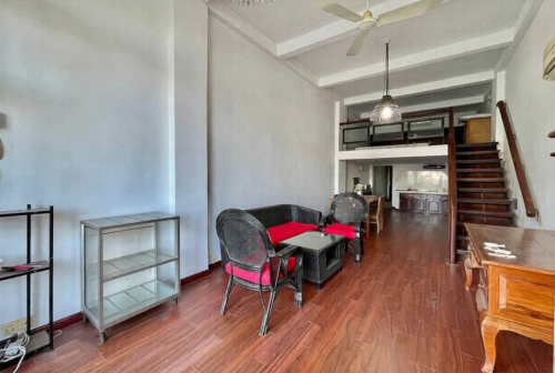 🍀Western Duplex room for rent at Riverside Phnom Penh