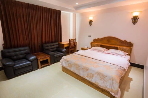 Apartment Building for Urgent Sale in BKK2