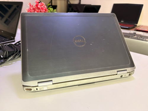 Dell Latitude E6430 /i5-3320M / RAM 4GB / SSD256GB / Battery 🪫 Broken 55$