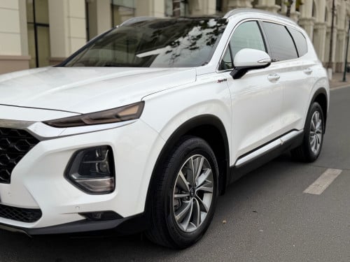 Hyundai Santa Fe 019 ម៉ាស៊ូត កៅអីបីជួរ full option ឡានក្រុមហ៊ុន