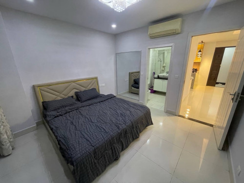 Pearla Palace Condo 16 flood 2 bedroom for rent