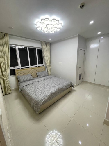 Pearla Palace Condo 16 flood 2 bedroom for rent