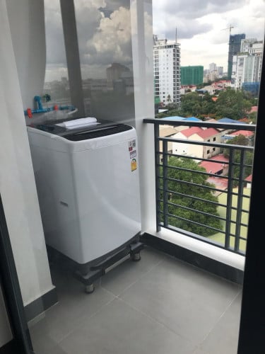 PRECIOUS ONE BEDROOM FOR RENT-TONLE BASSAC🍀