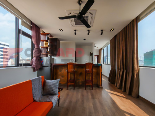 RUSSIAN MARKET 1BR| 2BATH|FULLY FURNISHED|TOP FLOOR