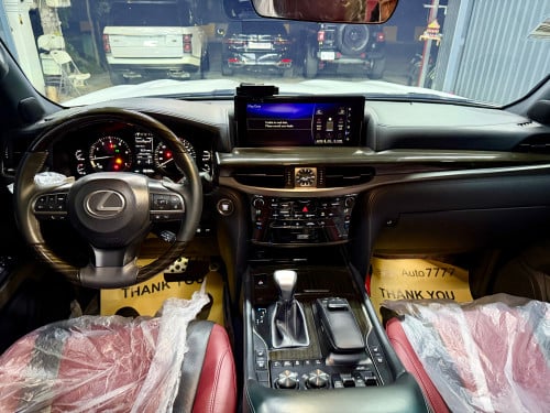 Sale Lexus LX570 Black Edition Kuru Arab