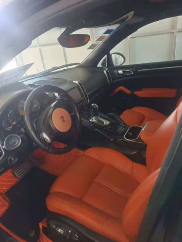 Selling my beloved car, stylish Cayenne!
