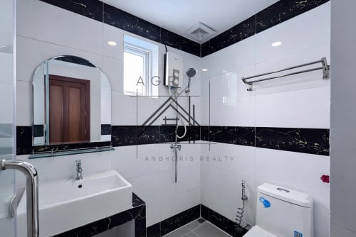 Studio Apartment For Rent in Boeng Trabaek - Chip Mong 271 Mega Mall