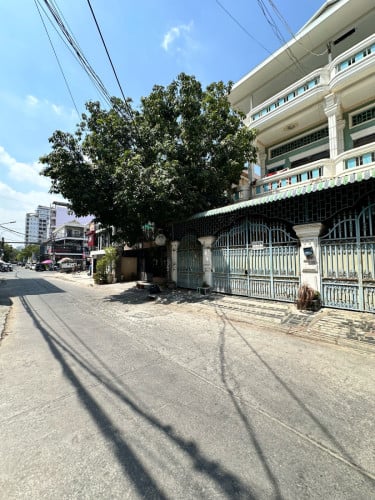 ផ្ទះជួល ទួលទំពូង toul tumpung Floor1-2 For Rent