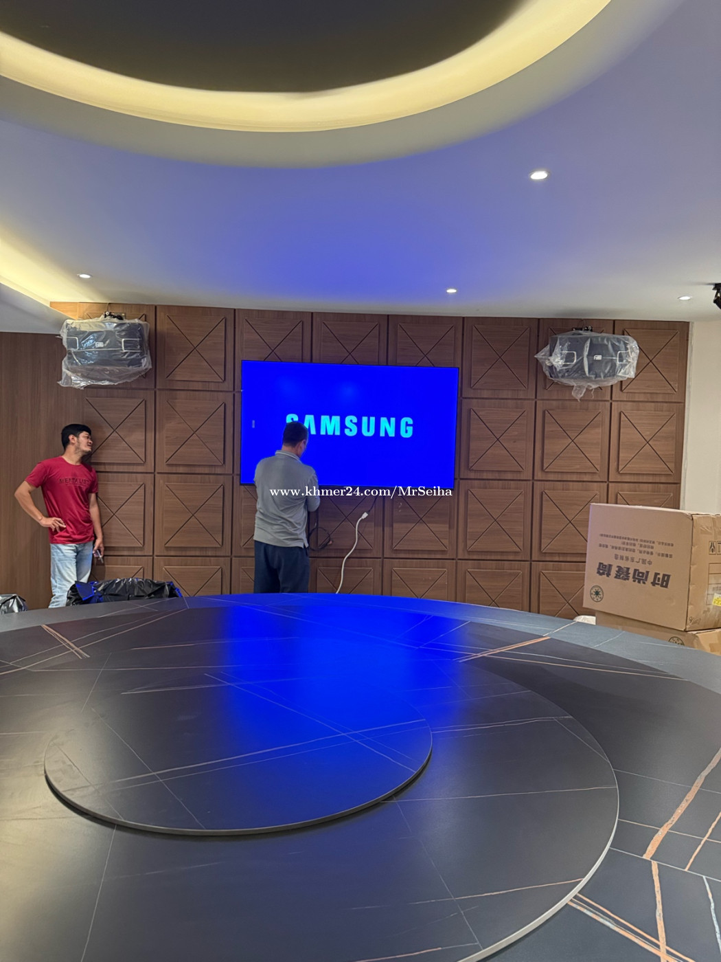 80 inch UHD 4k Samsung smart TV តម្លៃ $550 ក្នុង ស្នោ, កំបូល, ភ្នំពេញ ...