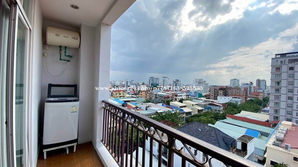 Chamkar Mon, Phnom Penh - photo 8