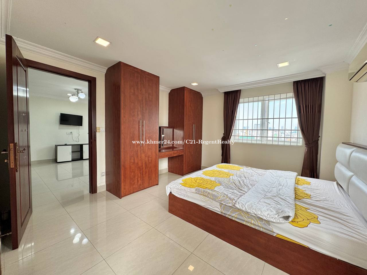 Chamkar Mon, Phnom Penh - photo 7