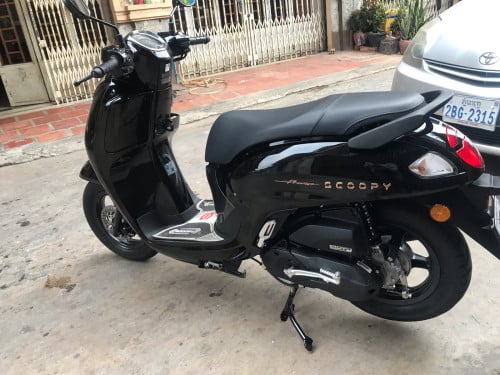 ម៉ូតូលក់