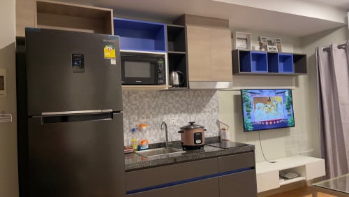 កាន់ម្ចាស់ផ្ទាល់