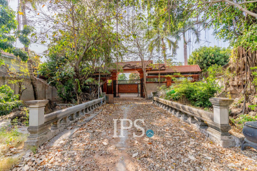 ដីសម្រាប់លក់ ទំហំ ​1,384 Sqm Residential Land For Sale - Chroy Changvar, Phnom Penh!!!!!