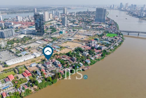 ដីសម្រាប់លក់ ទំហំ ​728 Sqm Residential Land For Sale - Chroy Changvar, Phnom Penh!!!!!