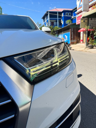 ឡាន​លក់​ Audi Q7 2017