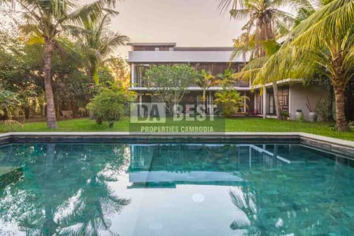 ផ្ទះលក់ក្នុងក្រុងសៀមរាប/House for Sale in Siem Reap