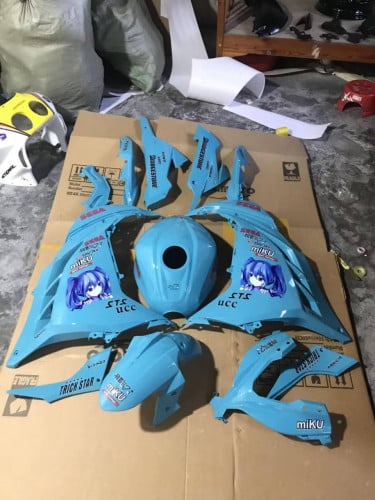 គម្របរាងកាយម៉ូតូ Ninja 250/300