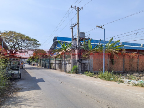 1200 Sqm Warehouse On 2400 Sqm Land For Lease In Chroy Changvar Area