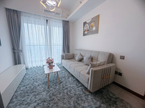 High Floor 45A | BKK1 | Pool & Gym | $650