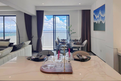 4BR Morgan Sky Palace Penthouse on 49F with Riverside Views, 266 Sq.m., for Sale at $939,600