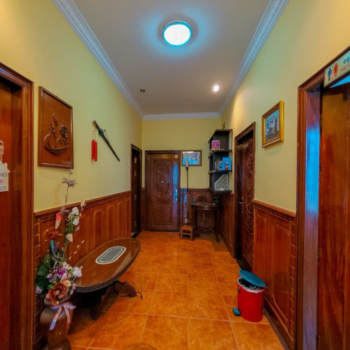 5 Bedroom Pool Villa for Rent In Chamkarmorn